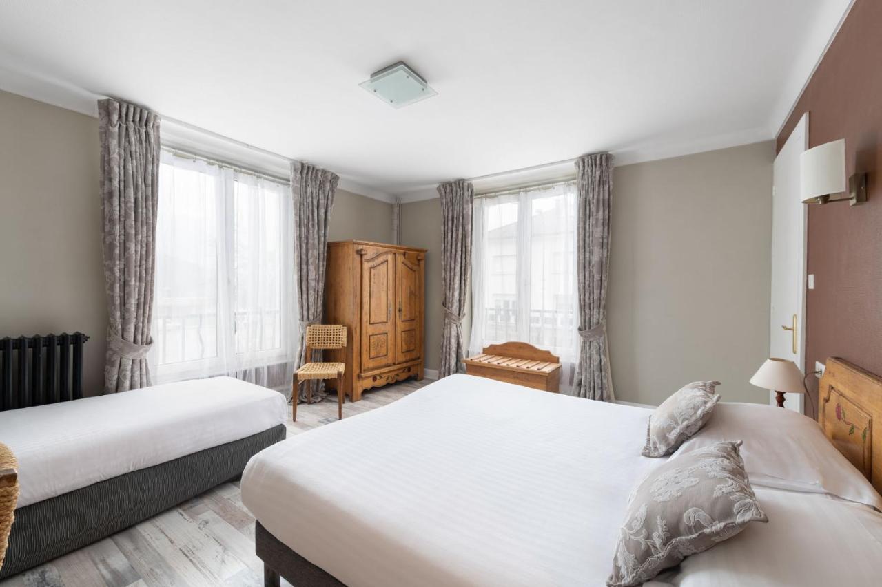 Hotel De La Paix Жерарме Екстер'єр фото